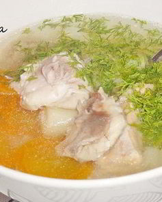 Уха из щучьих голов с икрой