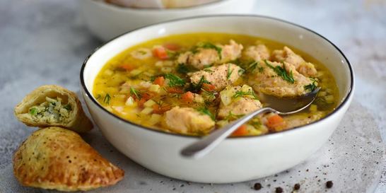 Уха с рыбными клецками