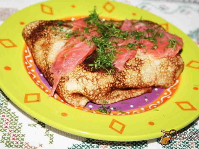 Рецепт блинчиков с картофелем и форелью