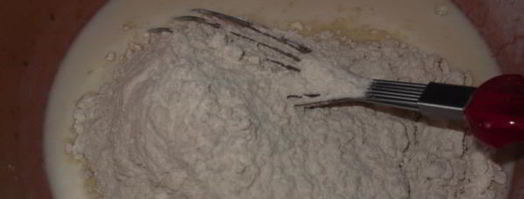 блины на кефире и водке. Шаг 3