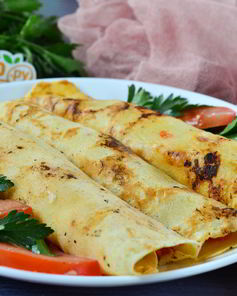 Блины с помидорами