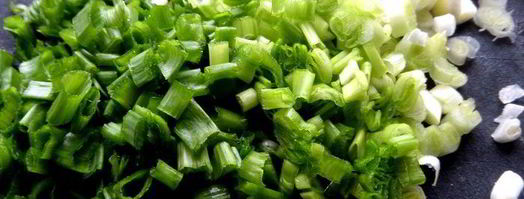 дрожжевые блины с луково-сырной начинкой. Шаг 16