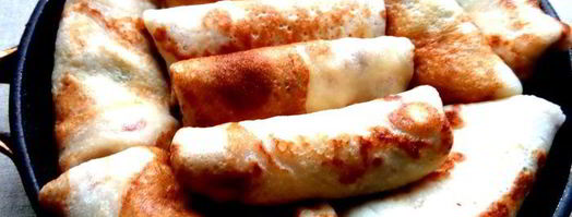 дрожжевые блины с луково-сырной начинкой. Шаг 27