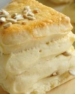 Булочки — башенки из дрожжевого теста на воде без яиц