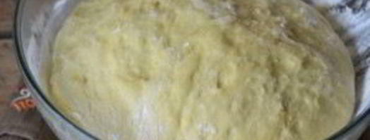 булочки с изюмом из дрожжевого теста. Шаг 9