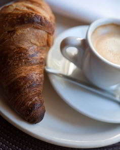 Круассаны со сгущенкой