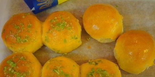 Пампушки с чесноком
