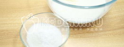 сдобные булочки плюшки. Шаг 3