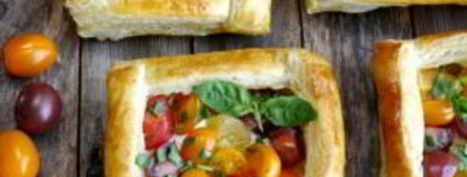 ватрушки из слоеного теста. Шаг 4