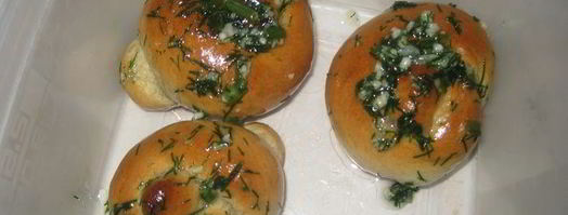 закусочные булочки с зеленью и чесноком. Шаг 11