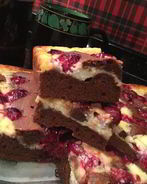 Брауни-чизкейк с вишней