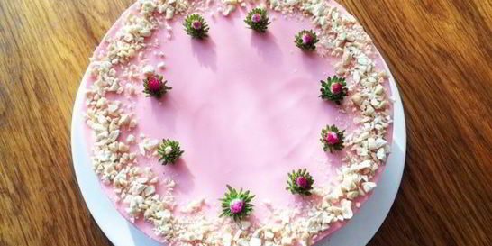 Чизкейк с ежевикой