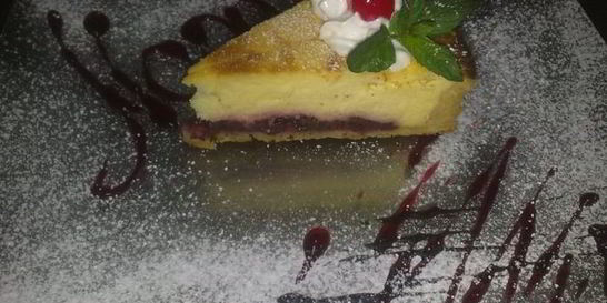 Чизкейк с вишней