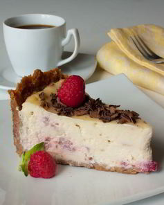 Малиновый чизкейк с белым шоколадом