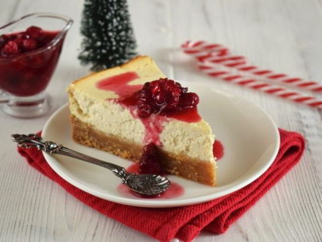 Рецепт медового чизкейка с клюквой