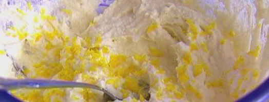 очень простой лимонный чизкейк с ягодами. Шаг 8