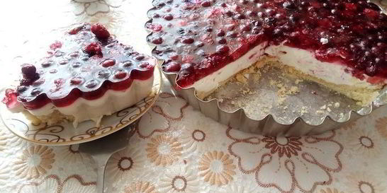 Творожно-ягодный чизкейк