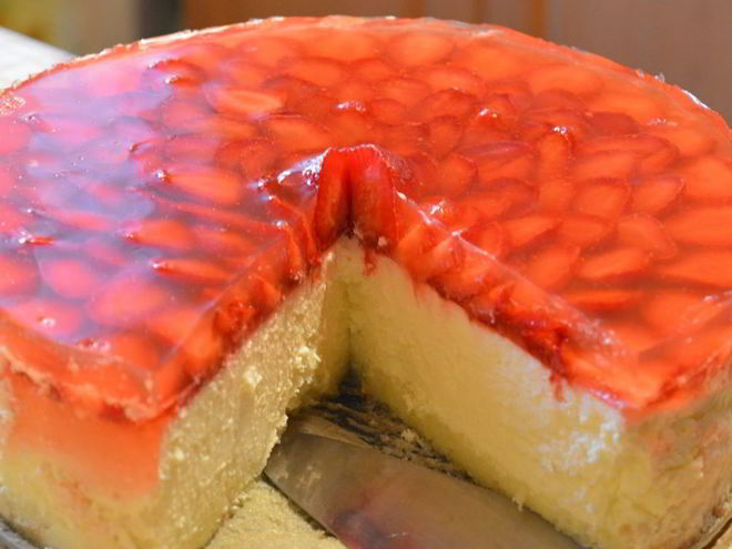 Рецепт творожного чизкейка с клубникой