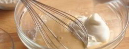 кексики на сметане с конфетами. Шаг 3