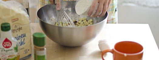 кексы из цельнозерновой муки с яблоками и пеканом. Шаг 5