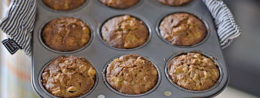 кексы из цельнозерновой муки с яблоками и пеканом. Шаг 7