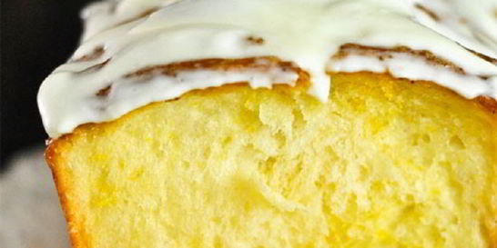 Лимонный кекс с глазурью