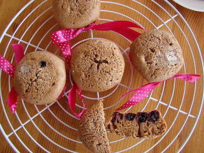 Рецепт шоколадных кексов с ежевикой