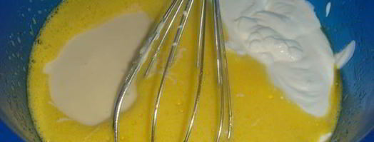 сметанный кекс со сгущенным молоком. Шаг 3