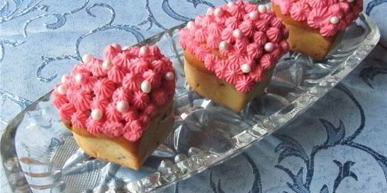 Сметанные кексы с клюквой