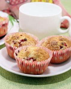 Ванильные кексы с брусникой