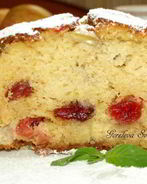 Яблочный кекс с вяленой вишней