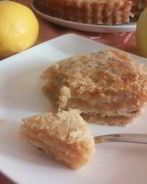 Яблочный кекс