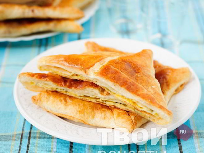 Рецепт хачапури из слоеного теста