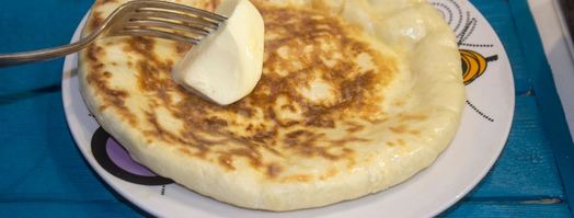 хачапури на кефире на сковороде. Шаг 15