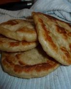 Хачапури с сыром сулугуни