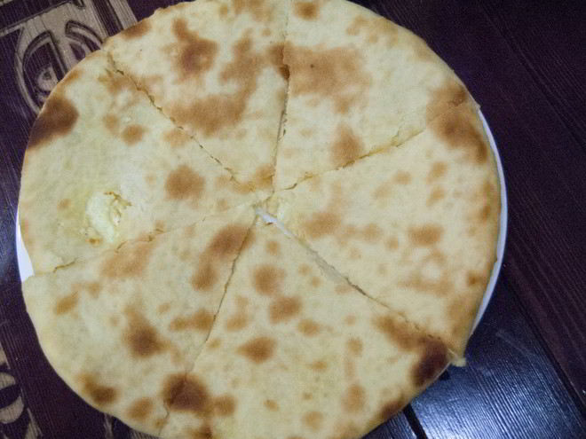 Рецепт золотистого хачапури из лаваша