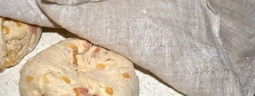 хлеб из пшенично-ржаного теста с беконом и луком. Шаг 10