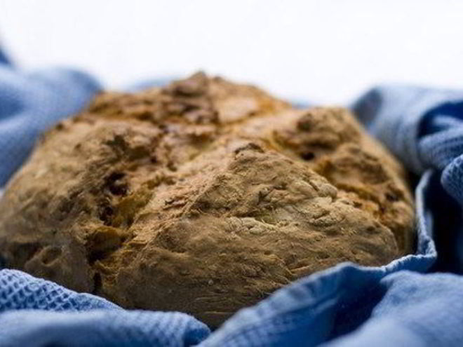 Рецепт хлеба с фисташками и черемшой