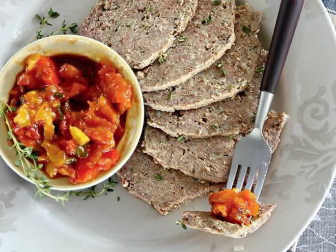 Рецепт холодного мясного хлеба с летней сальсой