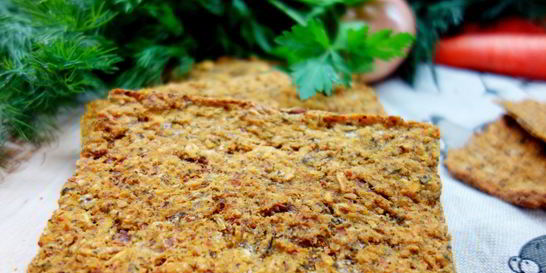 Морковно-луковые хлебцы