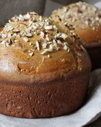 Сладкий хлеб с апельсином и кардамоном