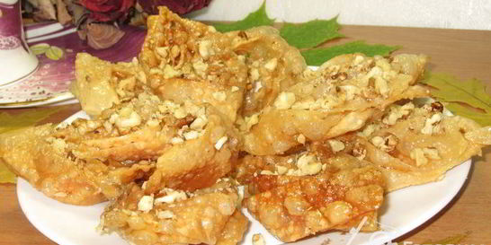 Крымская пахлава на минералке