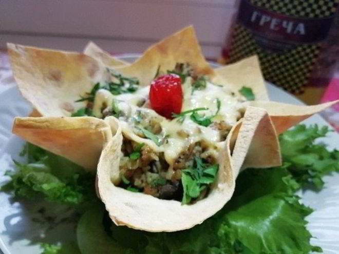Рецепт гречи с печенью в корзинке из лаваша
