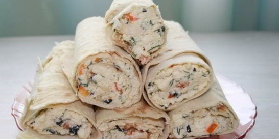 Лаваш с адыгейским сыром