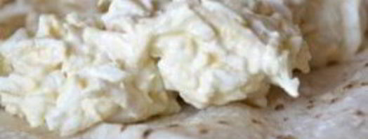 лаваш с плавленым сыром и яйцом. Шаг 5