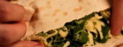лаваш с сулугуни и кинзой. Шаг 9