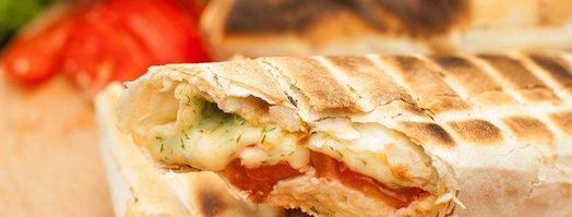 лаваш с сыром и помидорами на гриле. Шаг 10