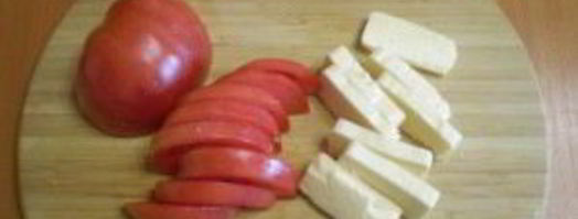 лаваш с сыром и помидорами на костре. Шаг 3