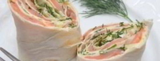 лаваш с сыром, и семгой, и зеленью. Шаг 8