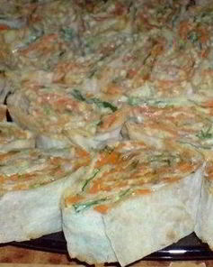 Рулетики из лаваша с ветчиной, зеленью и сыром